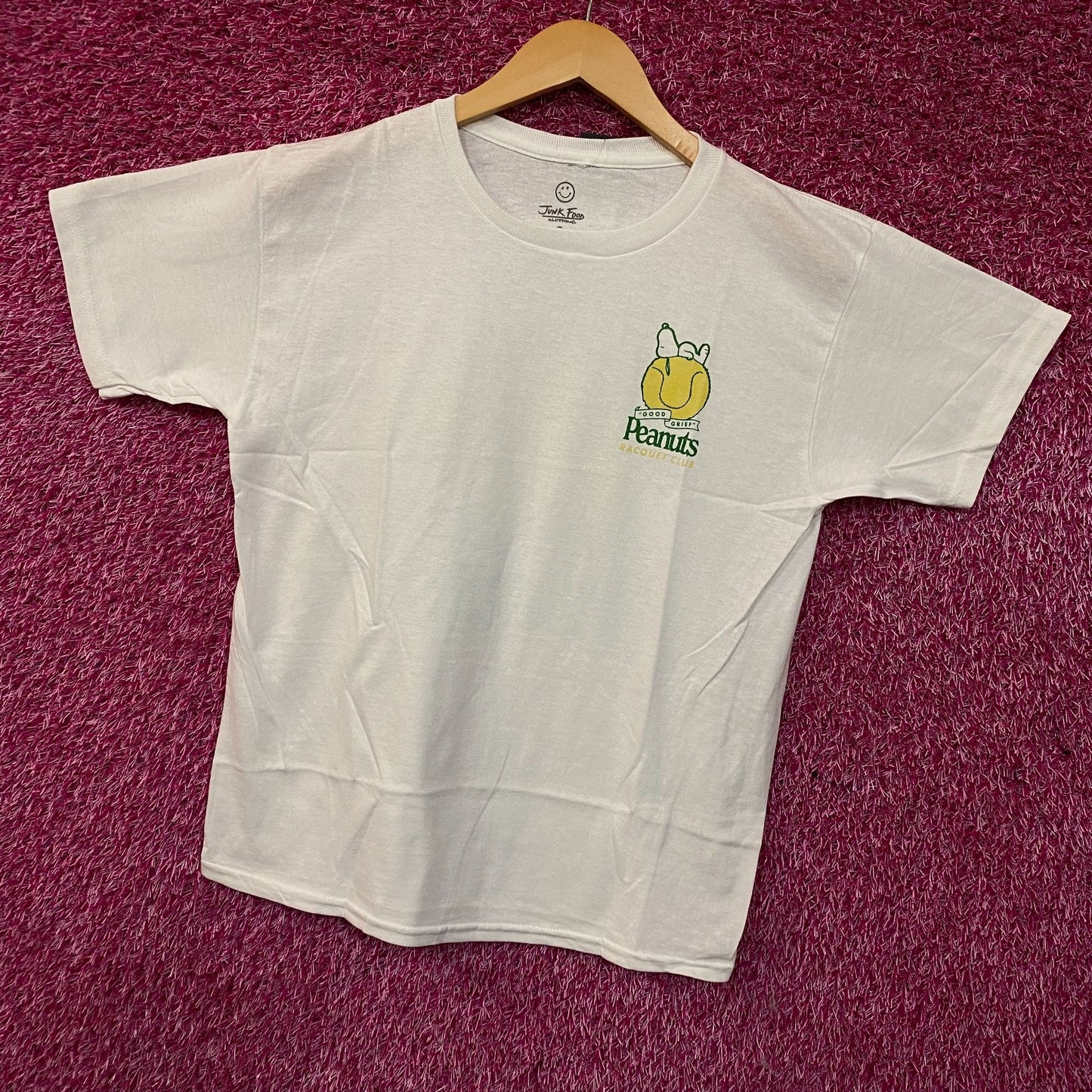 Junk Food Clothing Peanuts Racquet Club Graphic T-Shirt Large