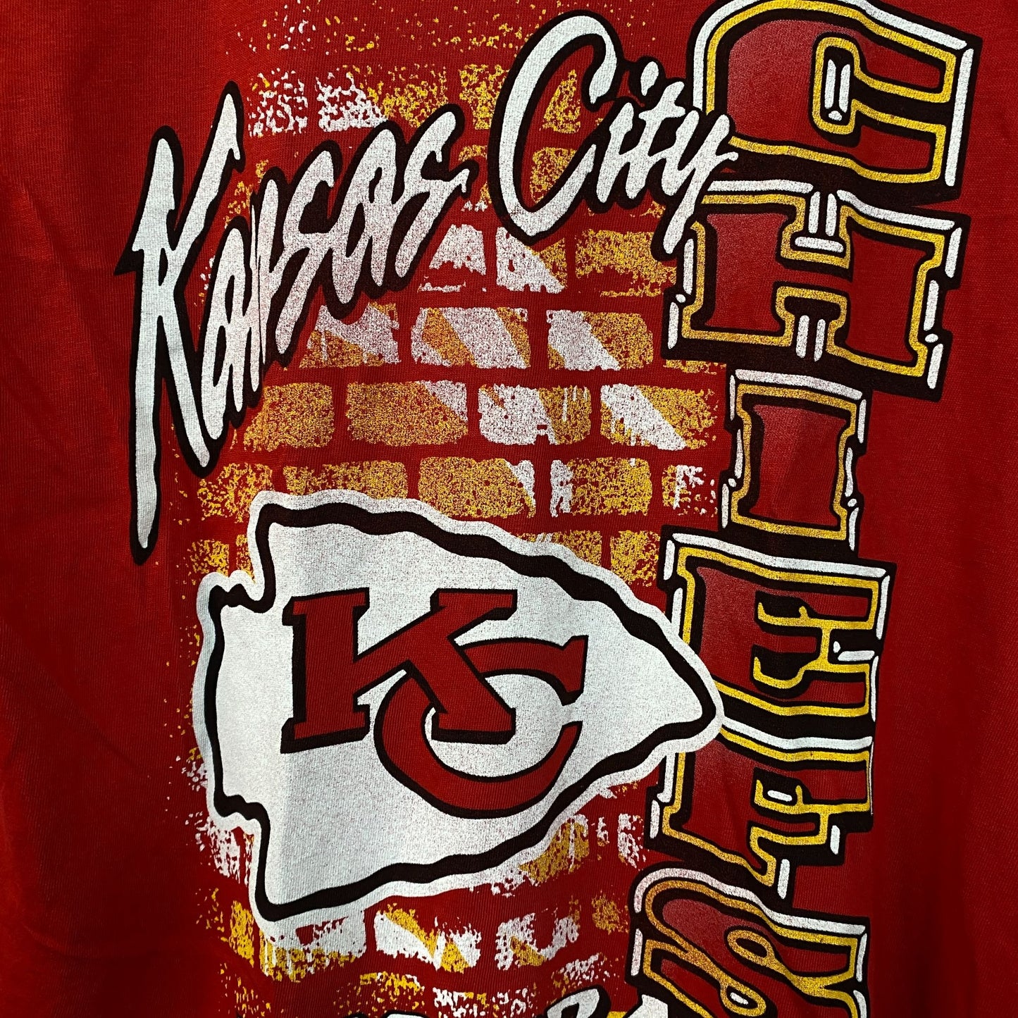 Junk Food Clothing Women's Kansas City Chiefs Logo T-Shirt Small