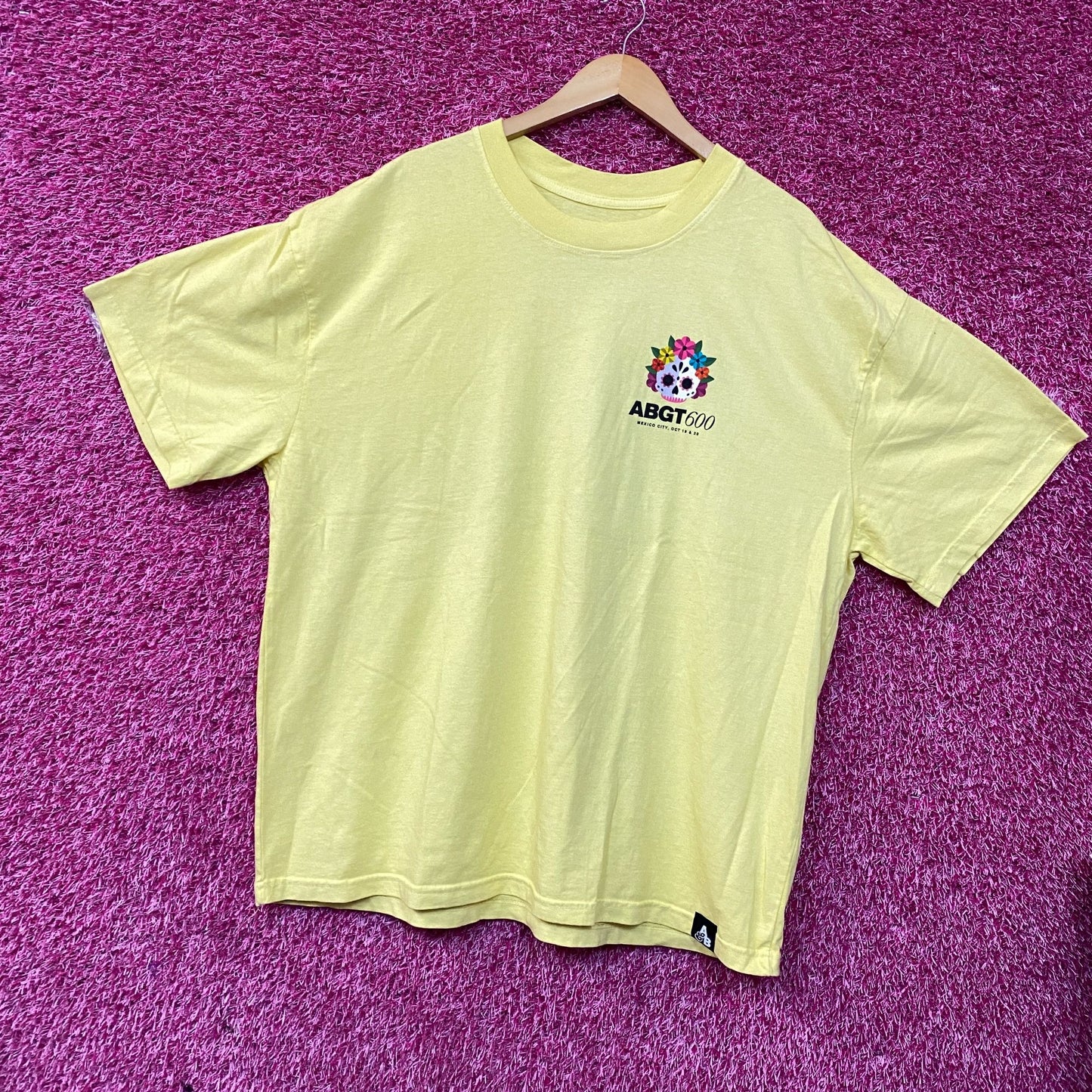 Above & Beyond Group Therapy 600 T-Shirt XL