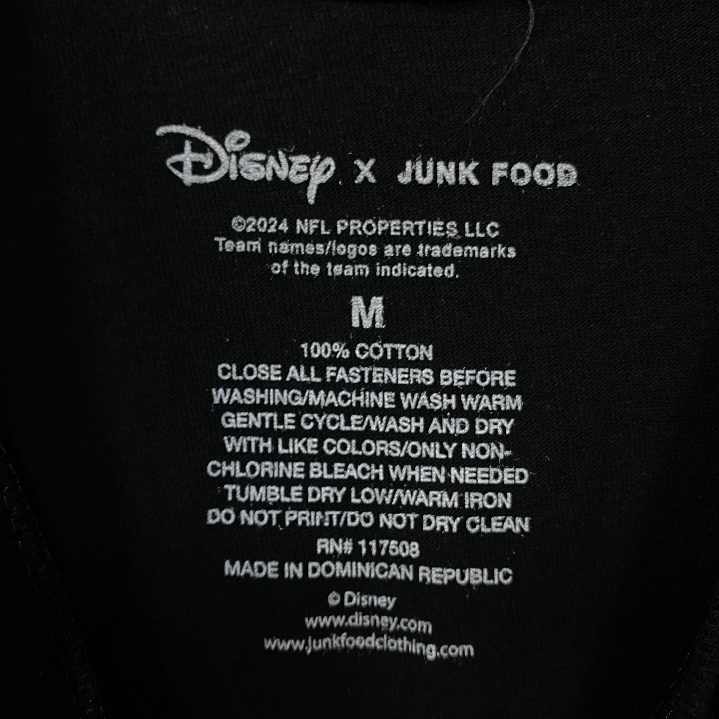 Disney x Junk Food NFL Miami Dolphins Mickey Mouse Kick Back T-Shirt Medium