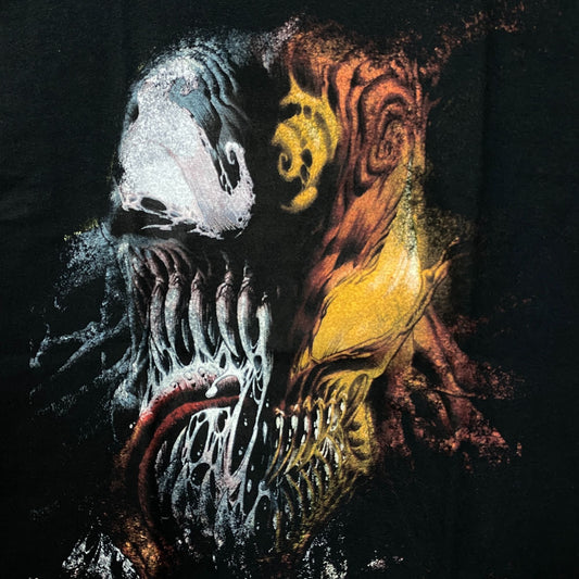 Marvel Venom vs. Carnage Battle of Symbiotes Tee Large