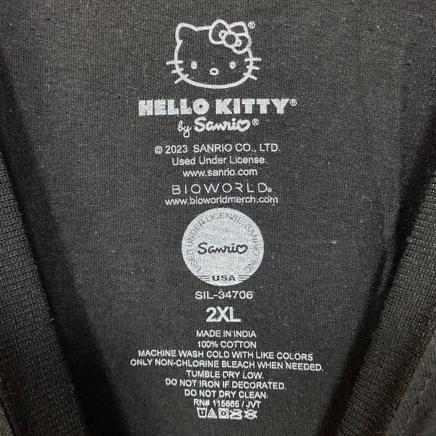 Hello Kitty Strawberry Design Black Long Sleeve T-Shirt 2XL