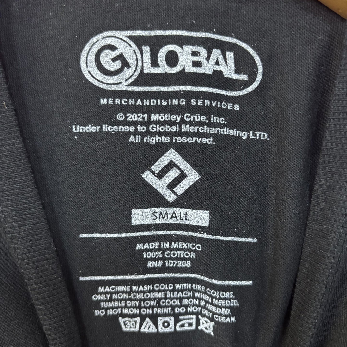 Motley Crue "The Dirt" Black T-Shirt Small