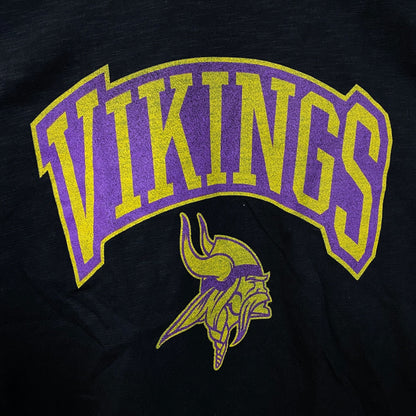 Junk Food Clothing Minnesota Vikings Women's Mock Neck Crop Tee Large
