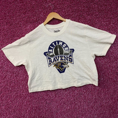 Junk Food Clothing Baltimore Ravens Women's Mock Neck Crop T-Shirt Large
