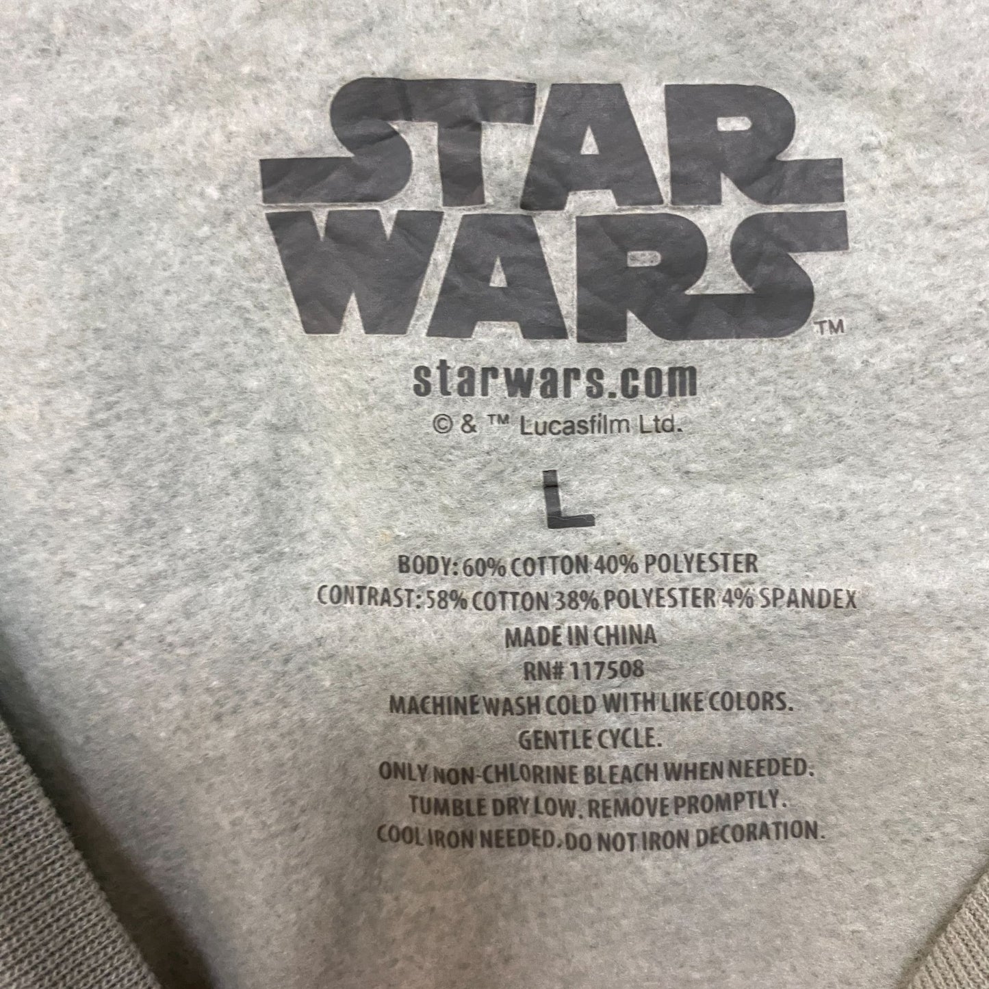Star Wars The Mandalorian The Child Baby Yoda Grogu Cropped Pullover Sweatshirt Large
