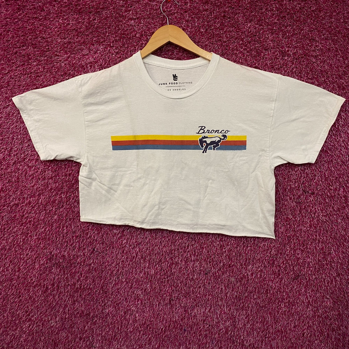 Junk Food Clothing "Bronco 66" Graphic Women's Crop Tee Medium