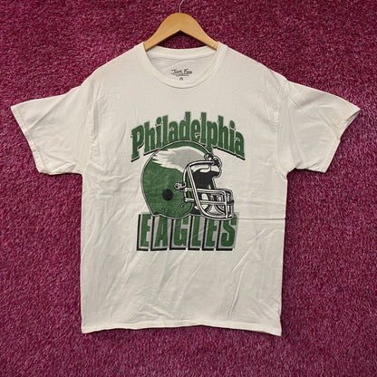 Junk Food Philadelphia Eagles Football Helmet white Tee Medium