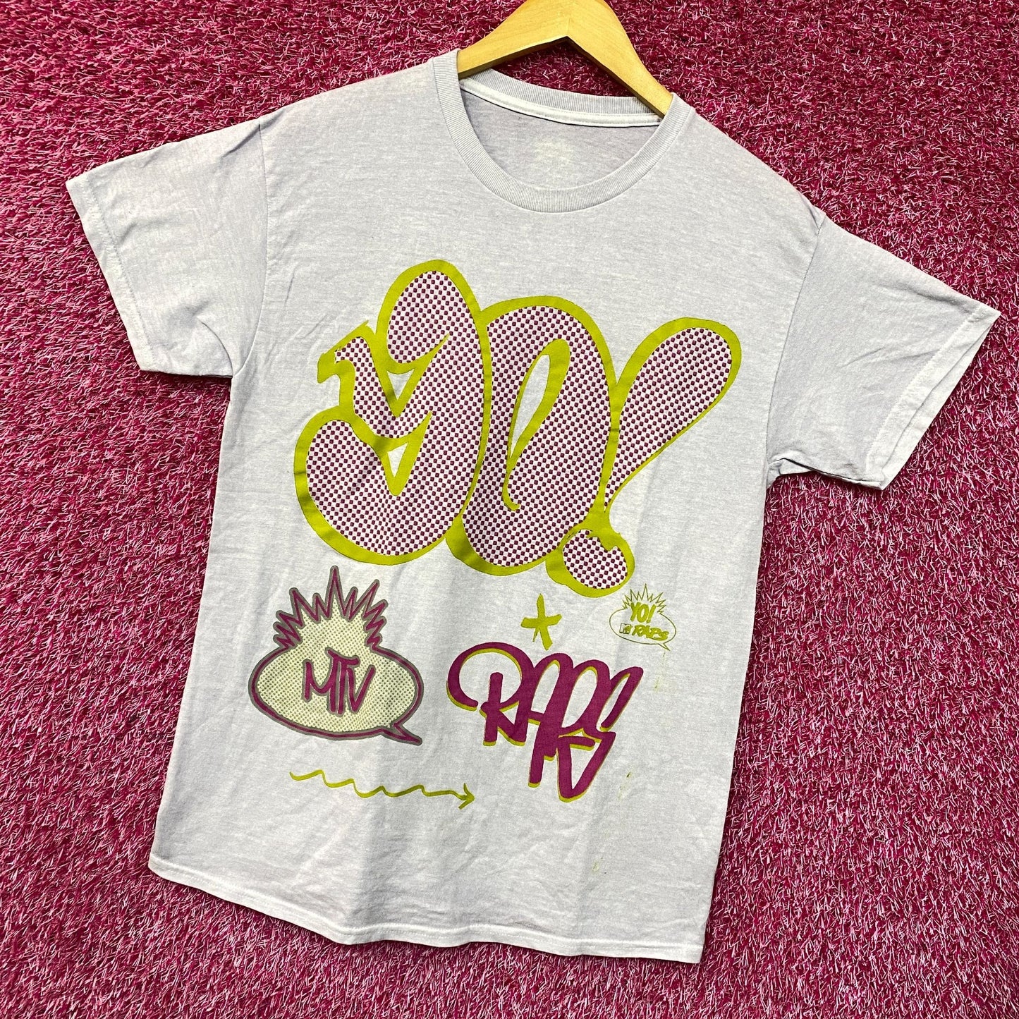 MTV 90's Graffiti Pop Art Poster Light Blue T-Shirt Medium