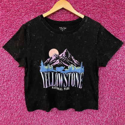 Pretty Rebel Yellowstone National Park Crop Graphic Tee Medium