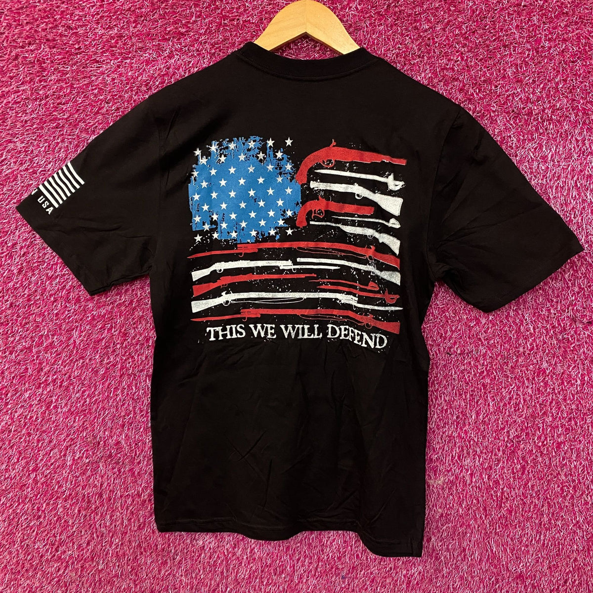 Bass Pro Shops "This We Will Defend" Graphic T-shirt Small