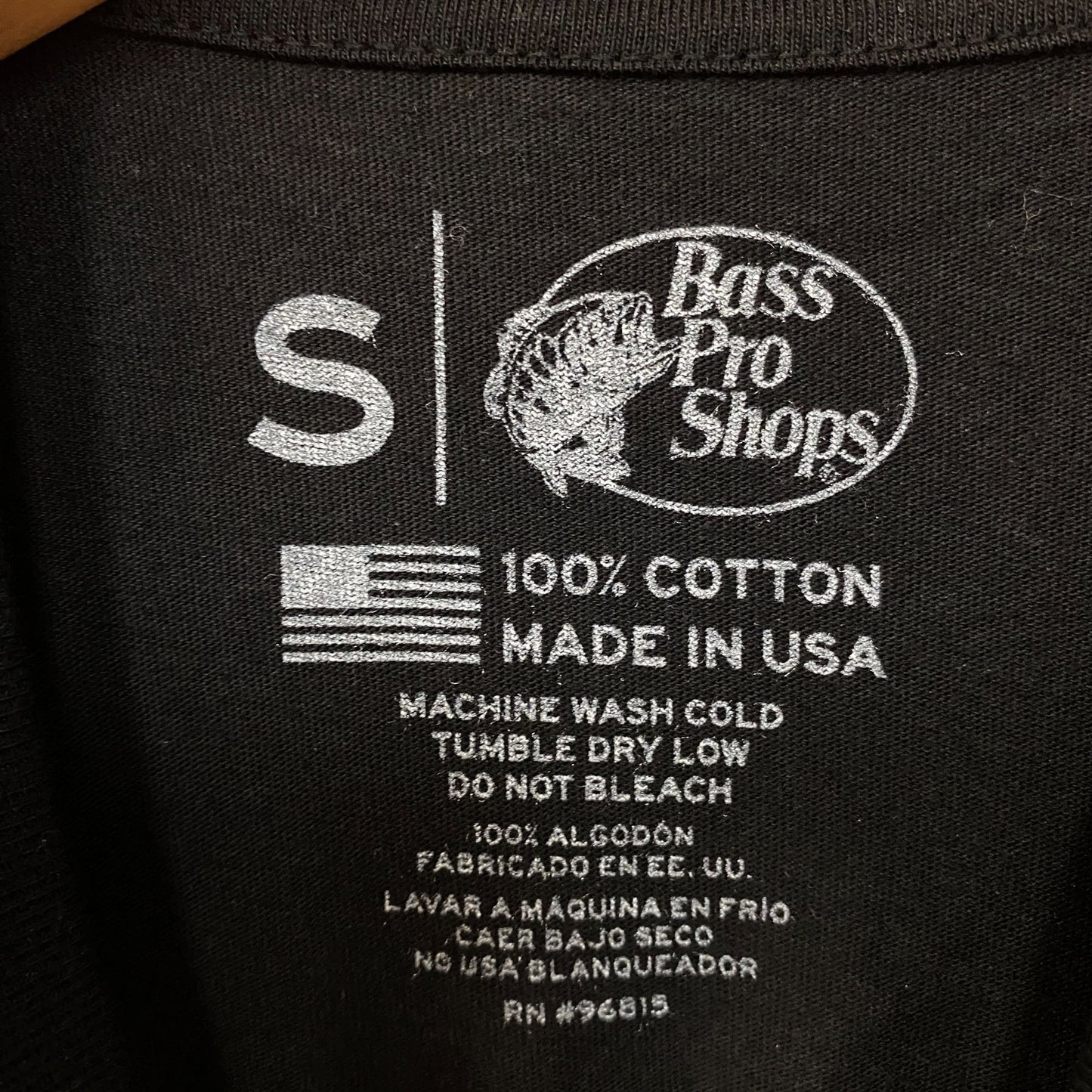 Bass Pro Shops "This We Will Defend" Graphic T-shirt Small