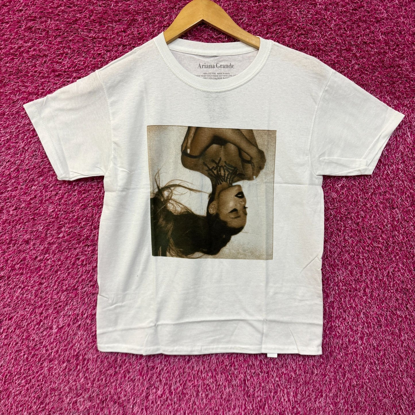 Ariana Grande Sweetener Tour white Tshirt size XS