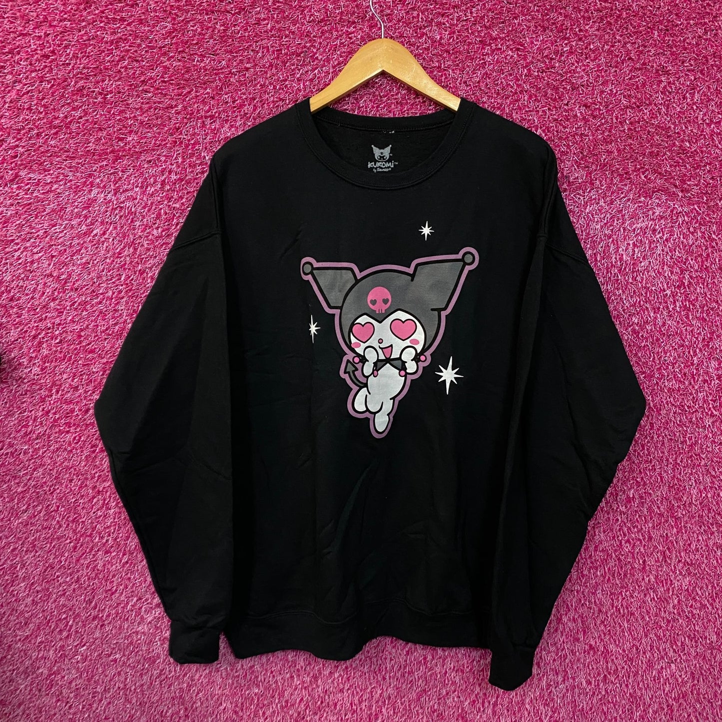 Kuromi In Love Crewneck sweater size extra large