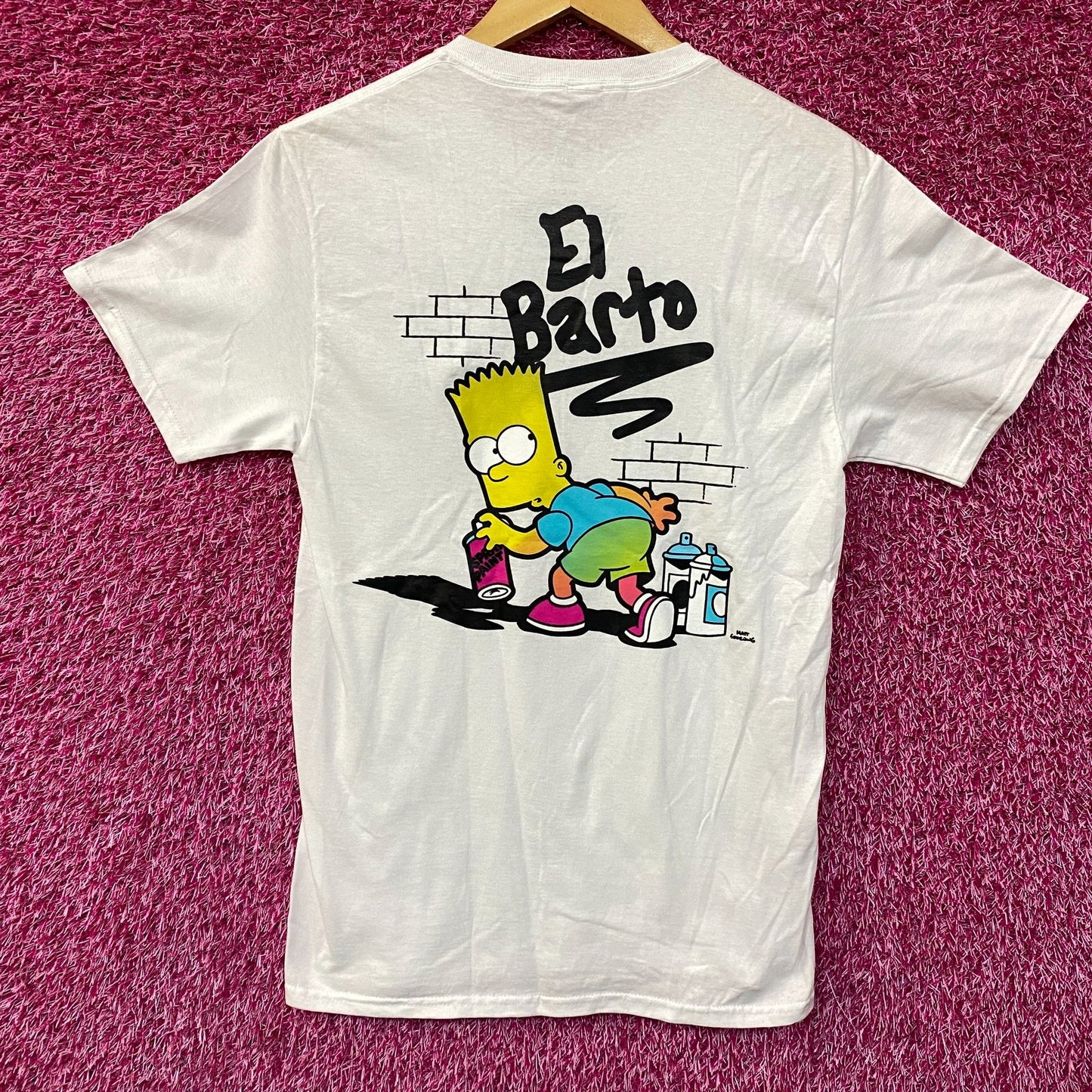 The Simpsons Bart El Barto Spray-Paint Grafitti T-Shirt small