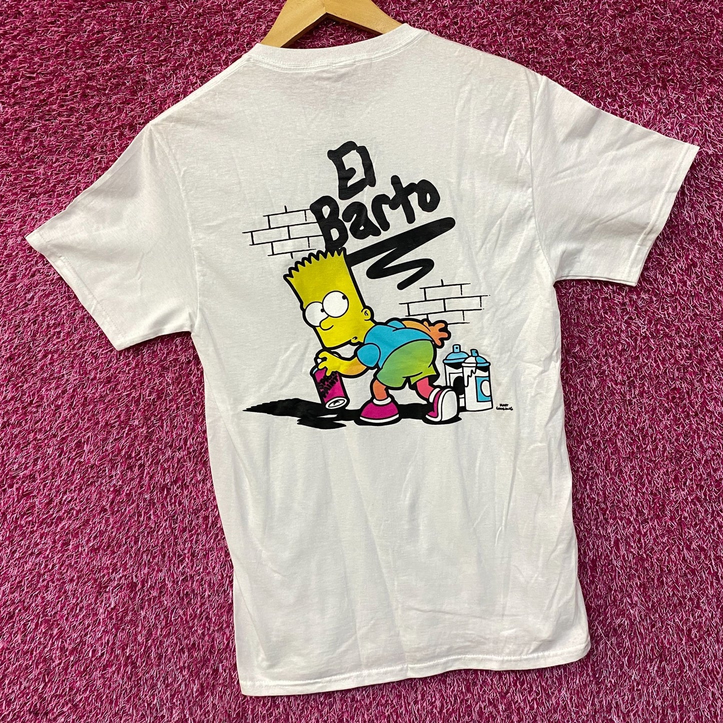 The Simpsons Bart El Barto Spray-Paint Grafitti T-Shirt small