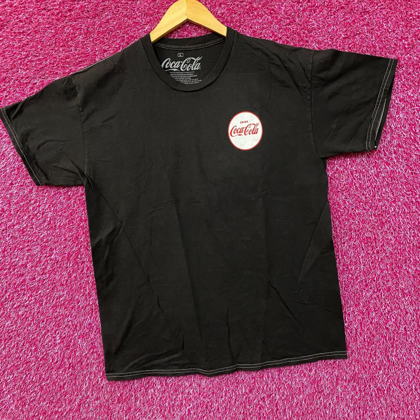 Coca- Cola Drink Promo Vintage-Style T-Shirt size large