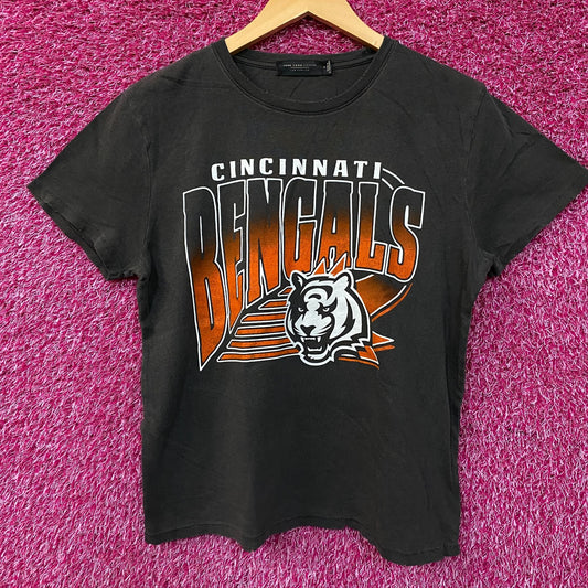 Junk Food Clothing NFL Cincinnati Bengals Chrome Retro Style Women's T-Shirt Small