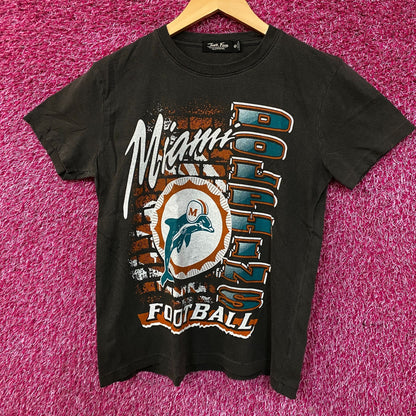 Junk Food Clothing Women's NFL Miami Dolphins Brick Vintage Style T-Shirt XS