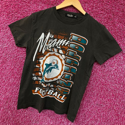 Junk Food Clothing Women's NFL Miami Dolphins Brick Vintage Style T-Shirt XS