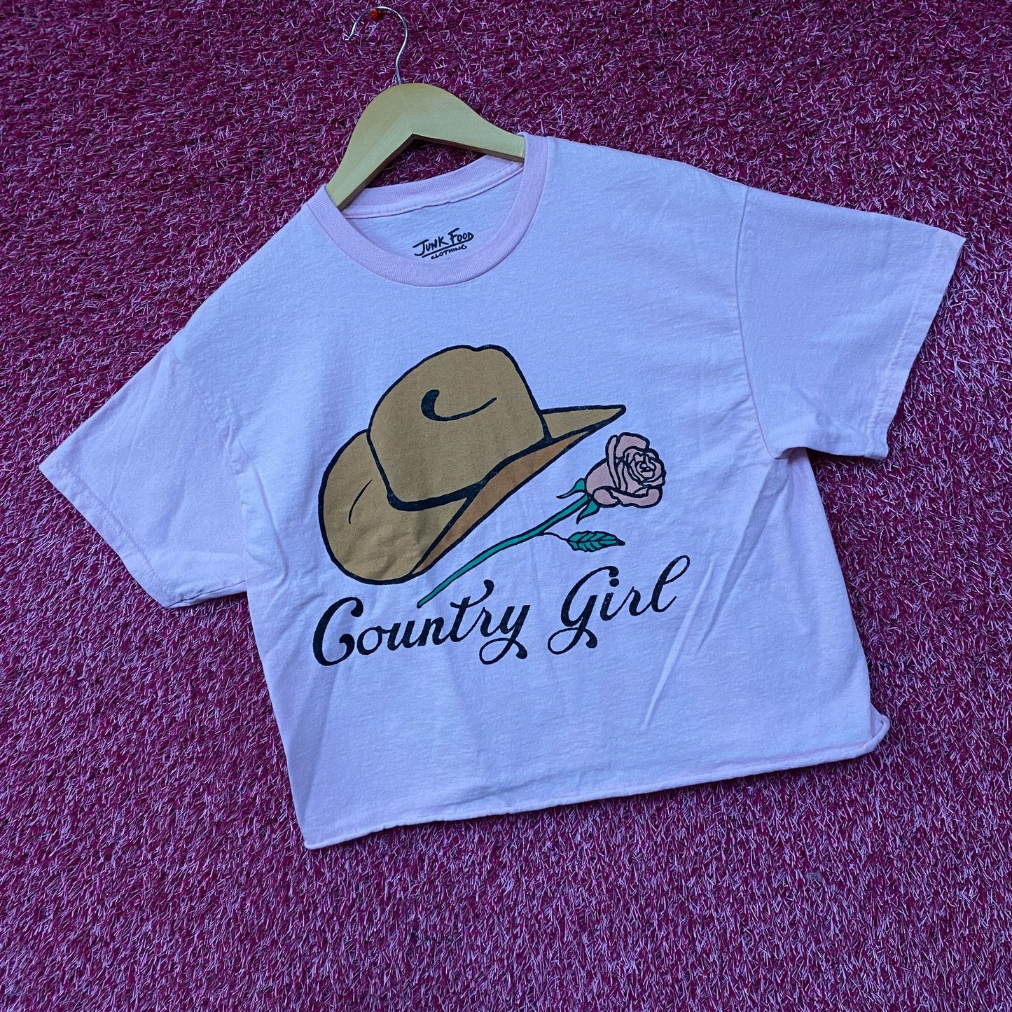 Junk Food Clothing Country Babe Cropped T-Shirt Small