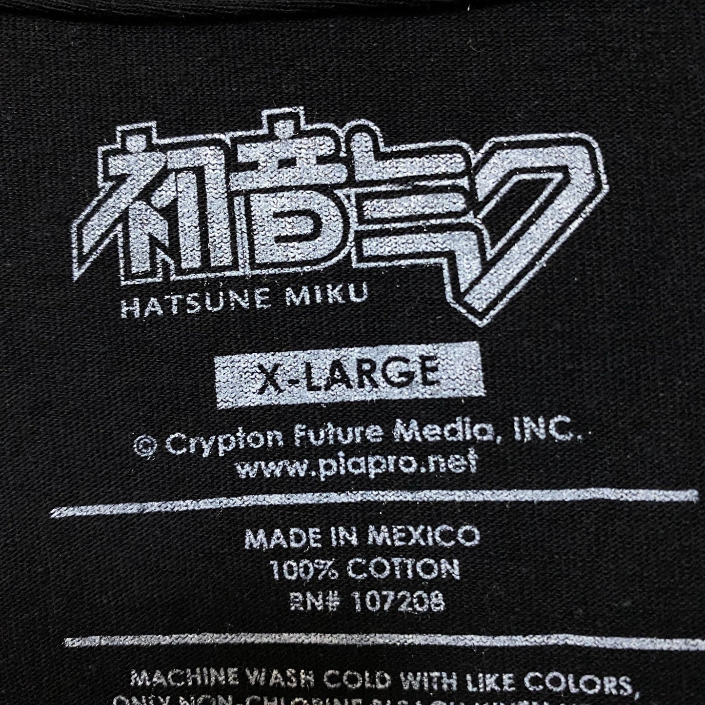 Hatsune Miku Kagamine Rin anime Tshirt size Extra Large