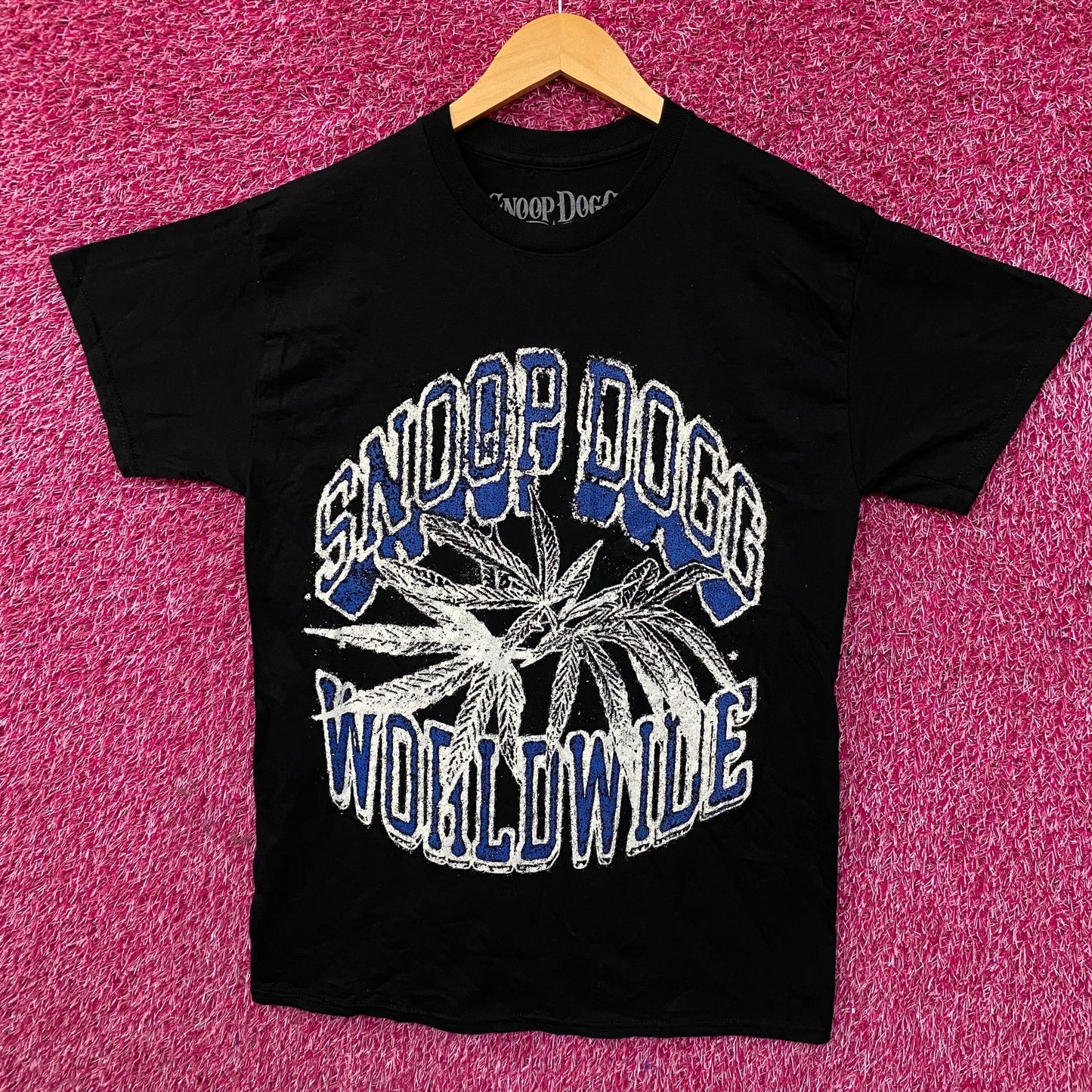 Snoop Dogg Worldwide Graphic T-Shirt Medium