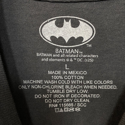 DC Gotham City The Dark Knight Batman Graphic T-Shirt Large
