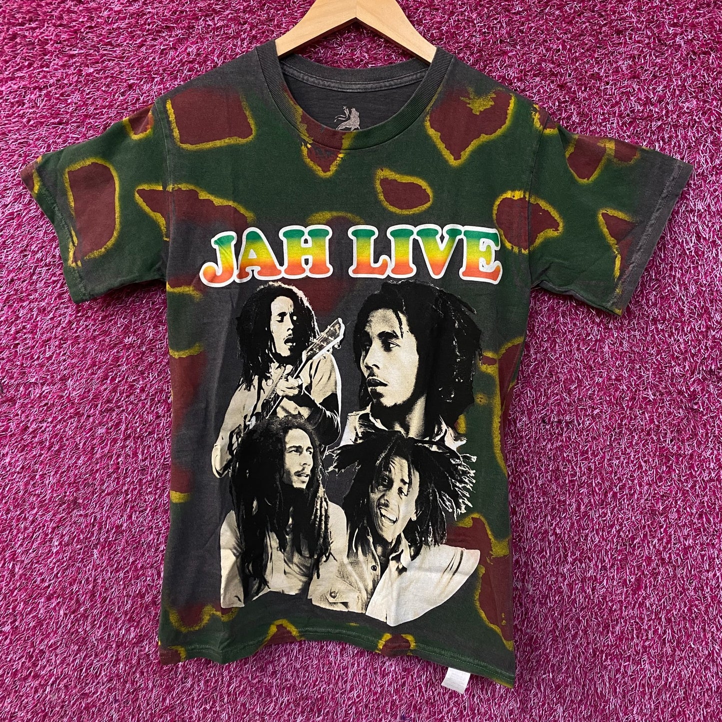 Bob Marley Jah Live Retro Style Graphic T-Shirt Small