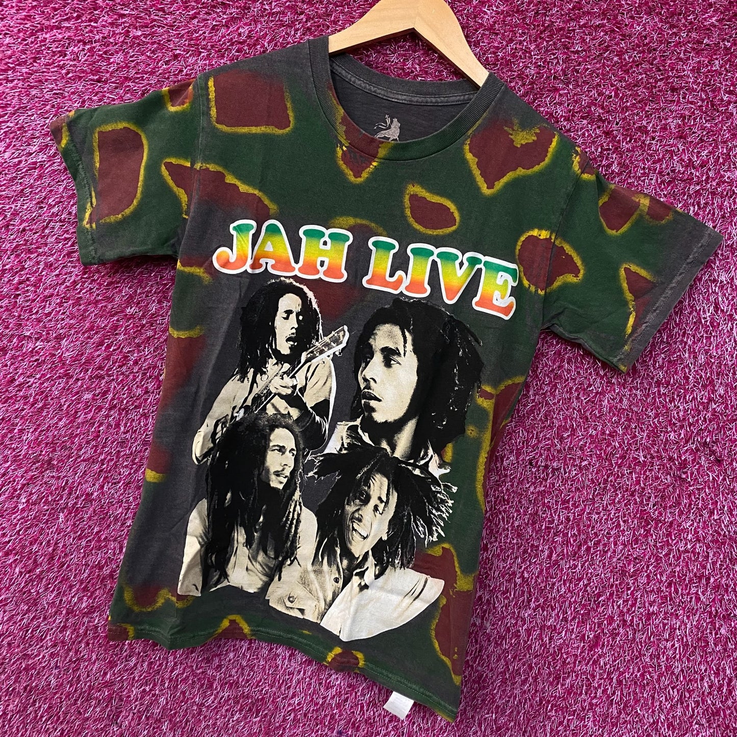 Bob Marley Jah Live Retro Style Graphic T-Shirt Small