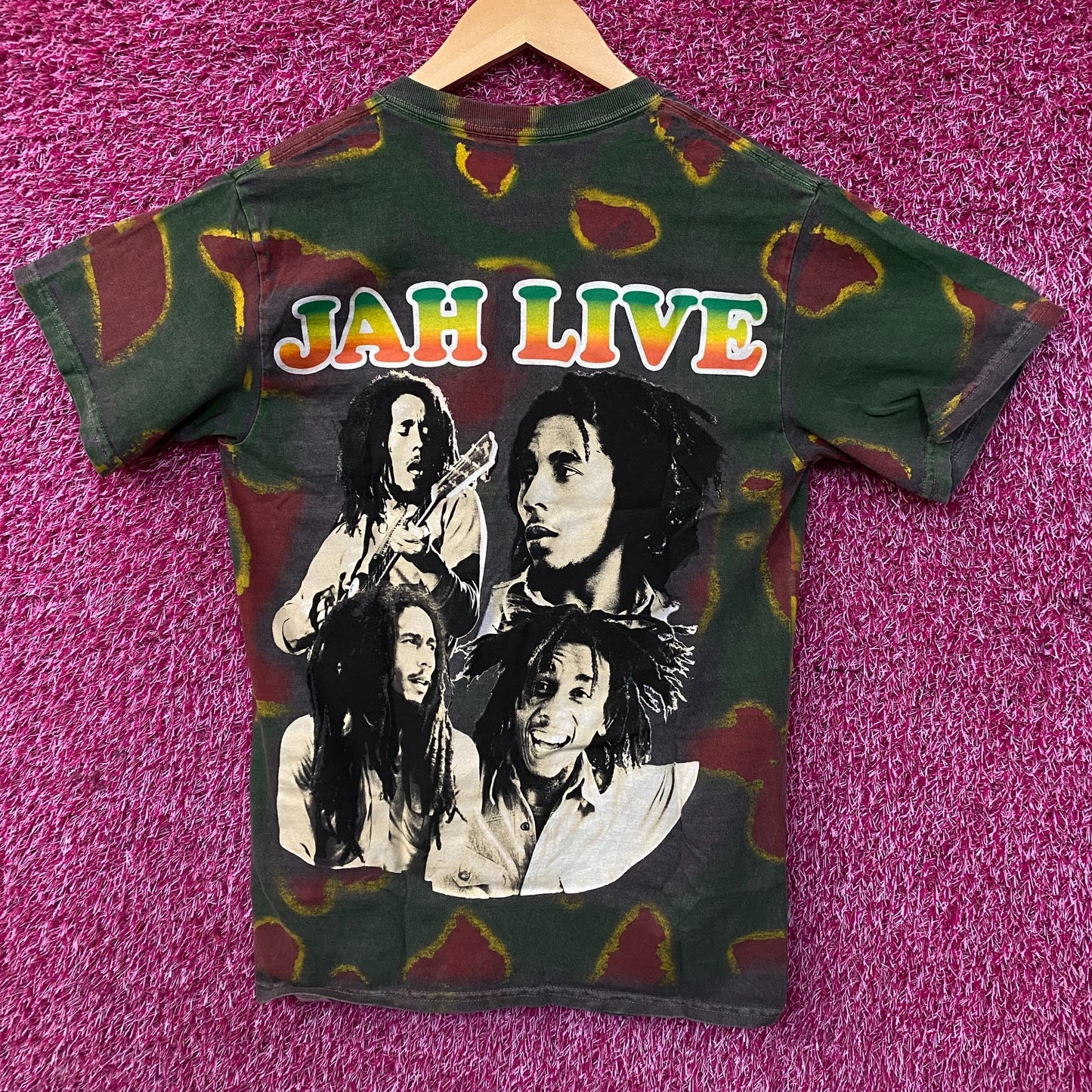 Bob Marley Jah Live Retro Style Graphic T-Shirt Small