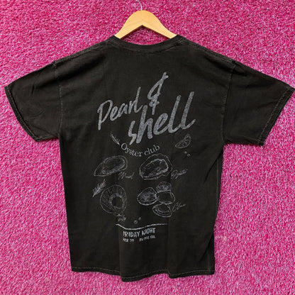 Pearl & Shell Oyster Club Graphic T-Shirt Medium