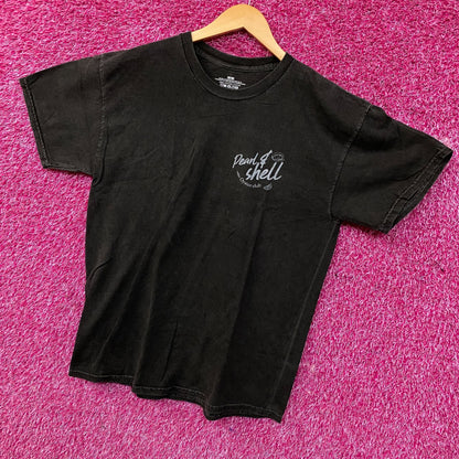 Pearl & Shell Oyster Club Graphic T-Shirt Medium