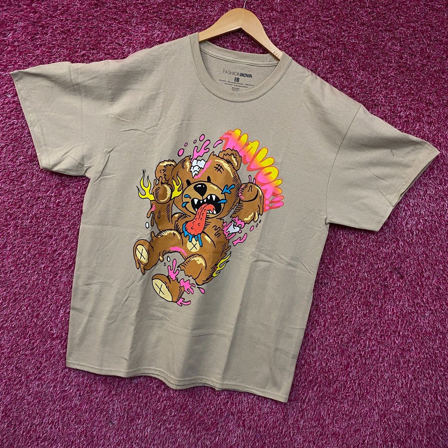 Fashion Nova Wreaking Havok Teddy Bear Graphic T-Shirt Large