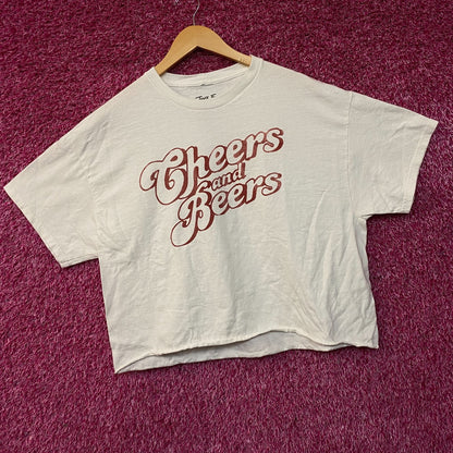 Junk Food Clothing Cheers and Beers Cropped Graphic T-Shirt Large
