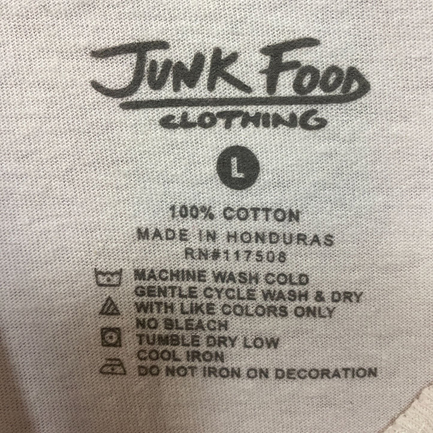 Junk Food Clothing Cheers and Beers Cropped Graphic T-Shirt Large