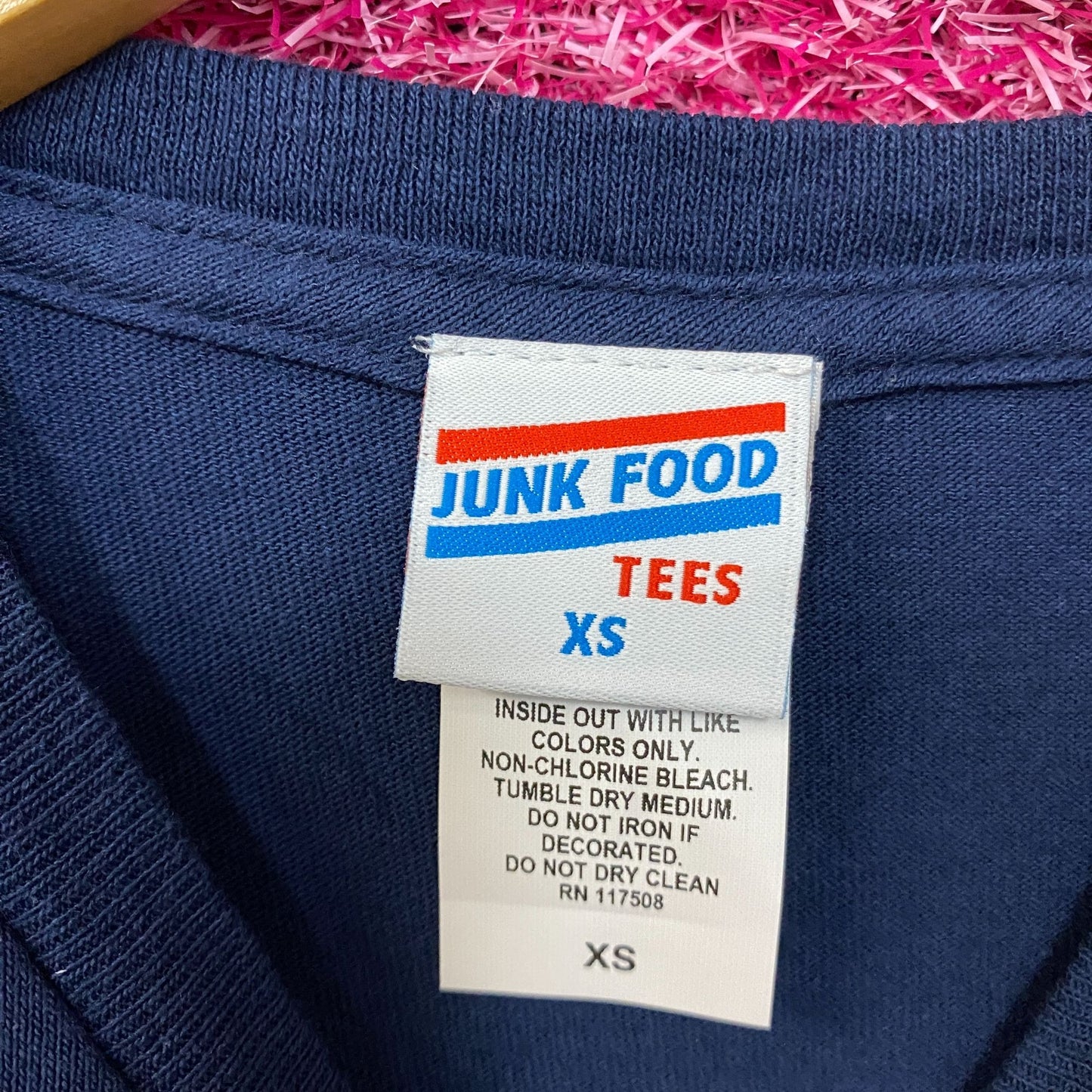 Junk Food Pink Floyd Delicate Sound of Thunder T-Shirt Extra Small