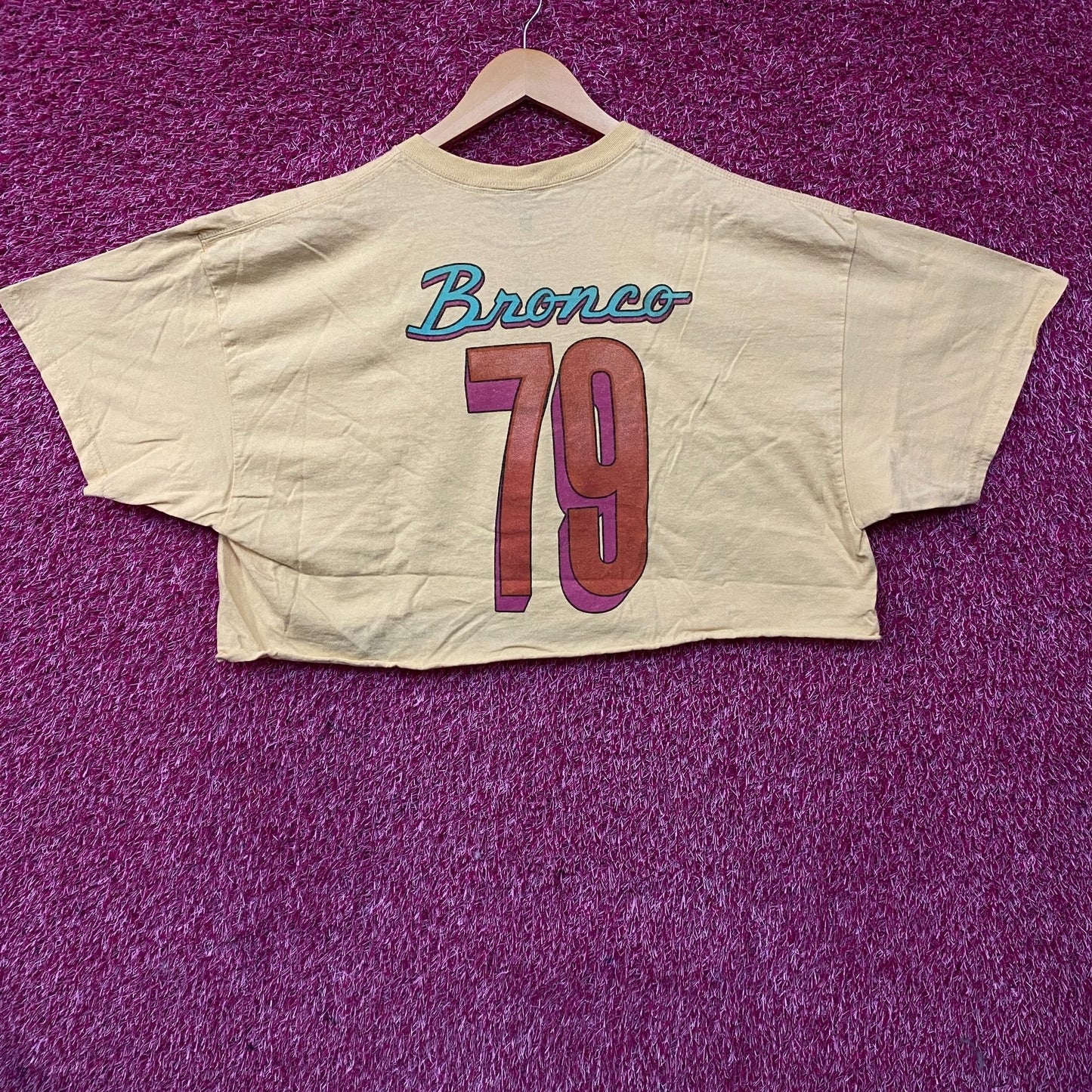 Junk Food Clothing Women's Bronco Off Road Ready Flea Market Crop Tee XL