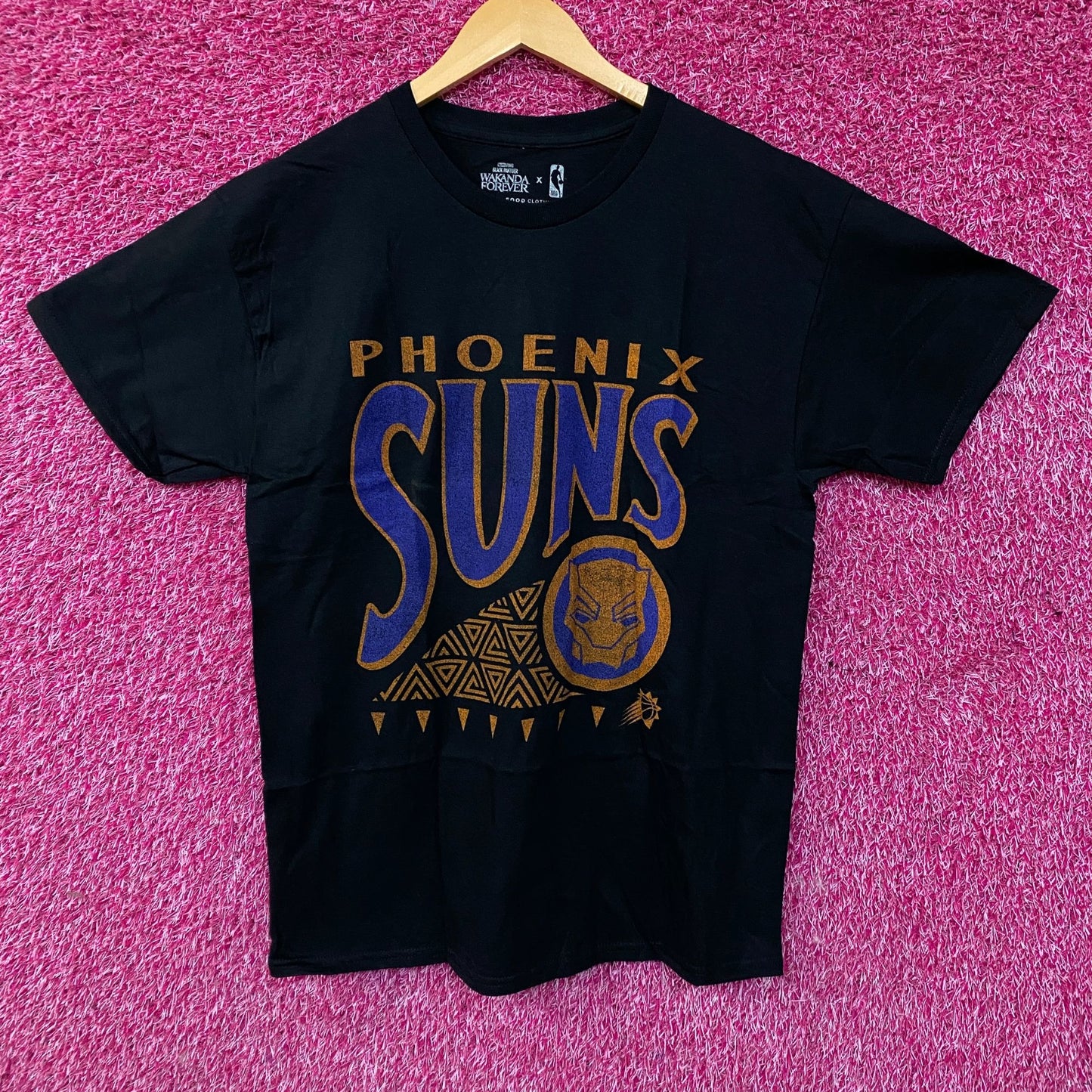 Junk Food Phoenix Suns NBA x Marvel Black Panther Wakanda Forever T-Shirt Large