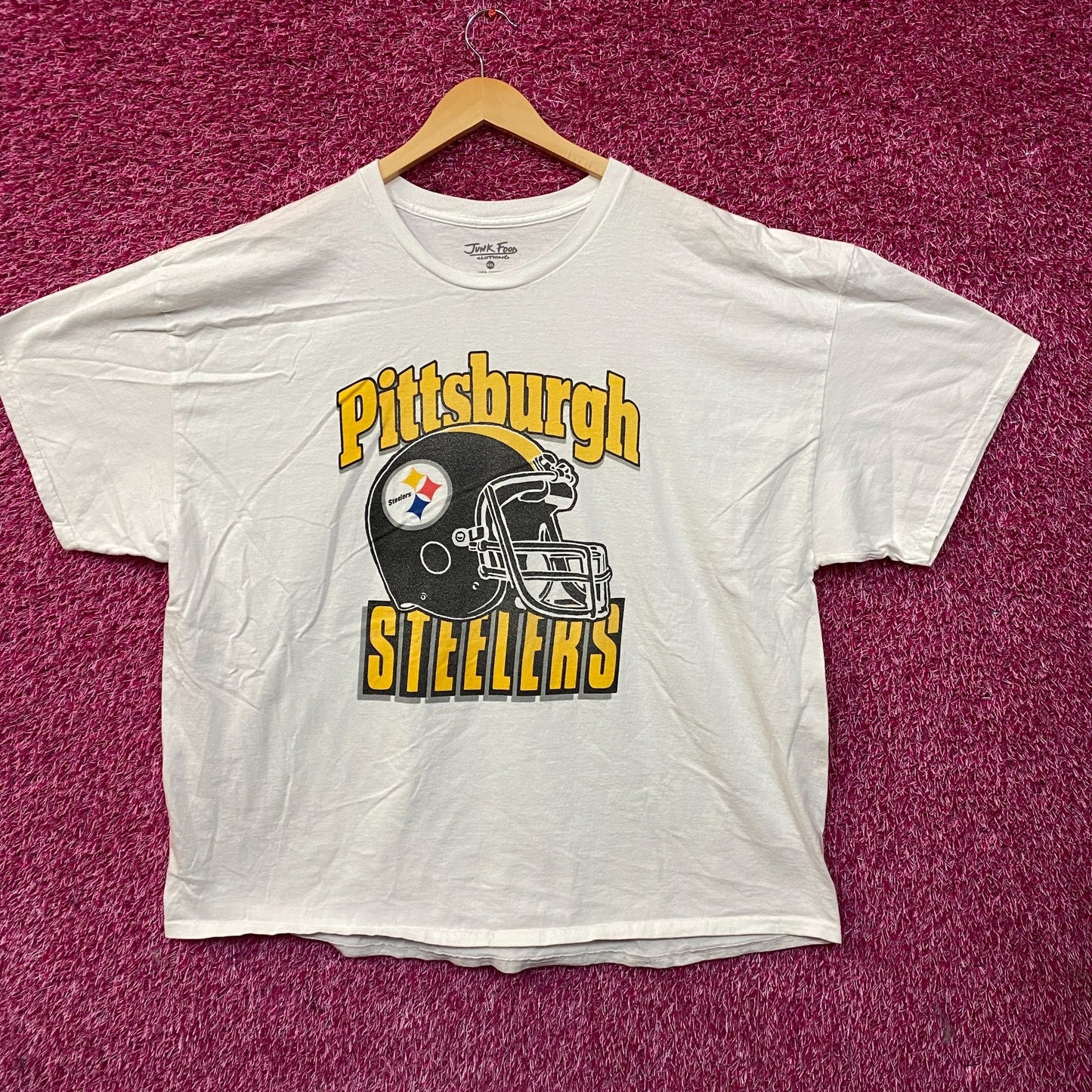 Junk Food Pittsburgh Steelers Football Helmet Logo T-Shirt 2XL