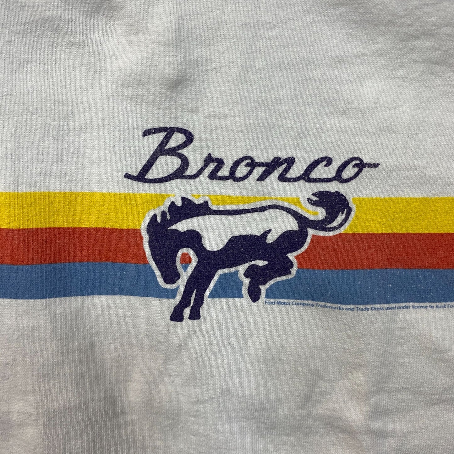Junk Food Clothing "Bronco 66" Graphic Women's Crop Tee Medium