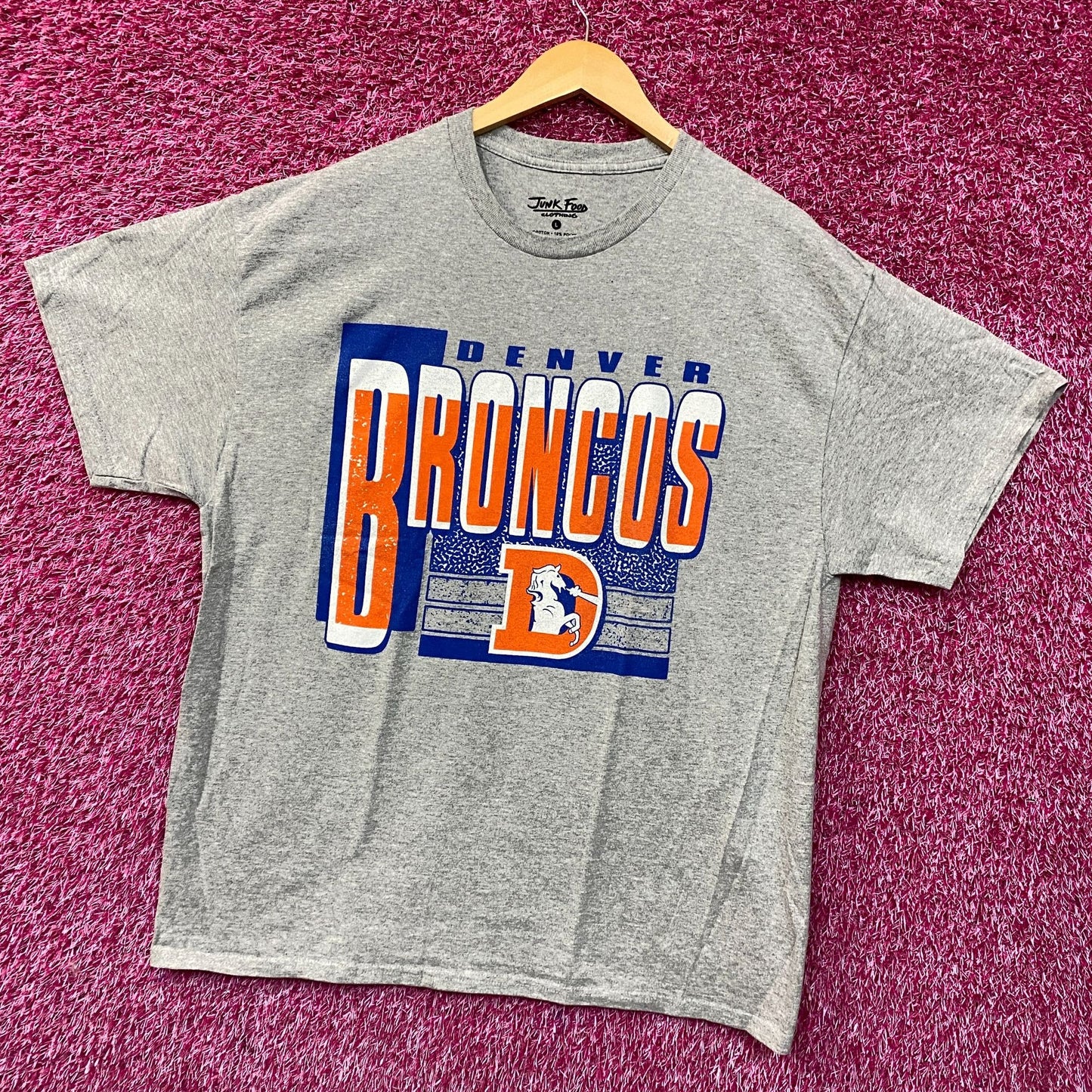 Junk Food Clothing NFL Denver Broncos Complete T-Shirt Large