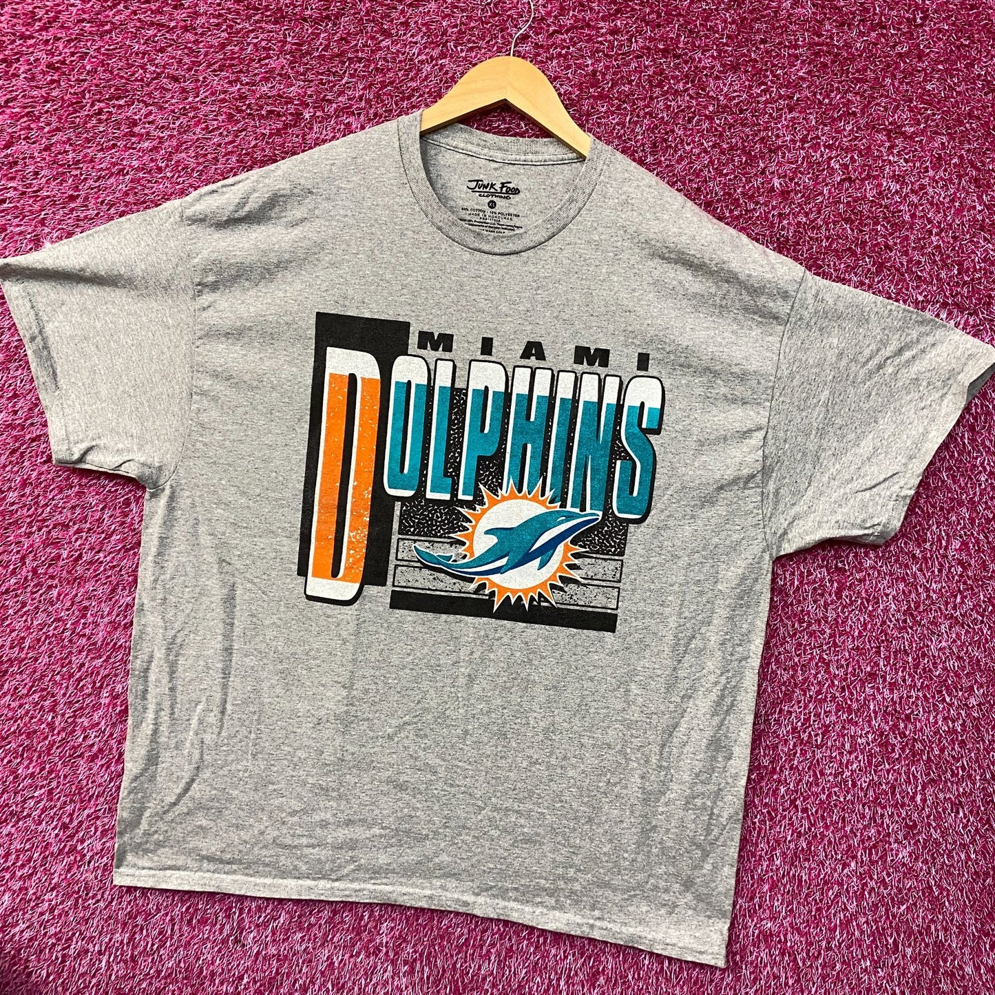 Junk Food NFL Miami Dolphins Logo T-Shirt XL