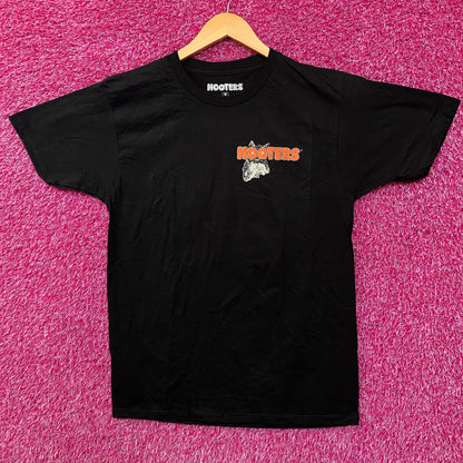 Hooters Racing Team 83 Delightfully Tacky Tailgate T-Shirt Medium