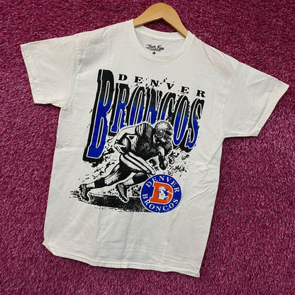 Junk Food Clothing NFL Denver Broncos Rushing Flea Market T-Shirt Small