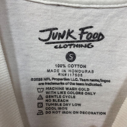 Junk Food Clothing NFL Denver Broncos Rushing Flea Market T-Shirt Small