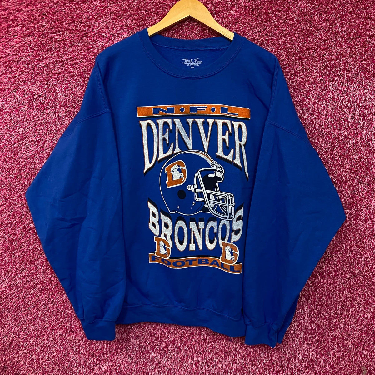 Junk Food Clothing Denver Broncos Helmet Logo Sweatshirt XL