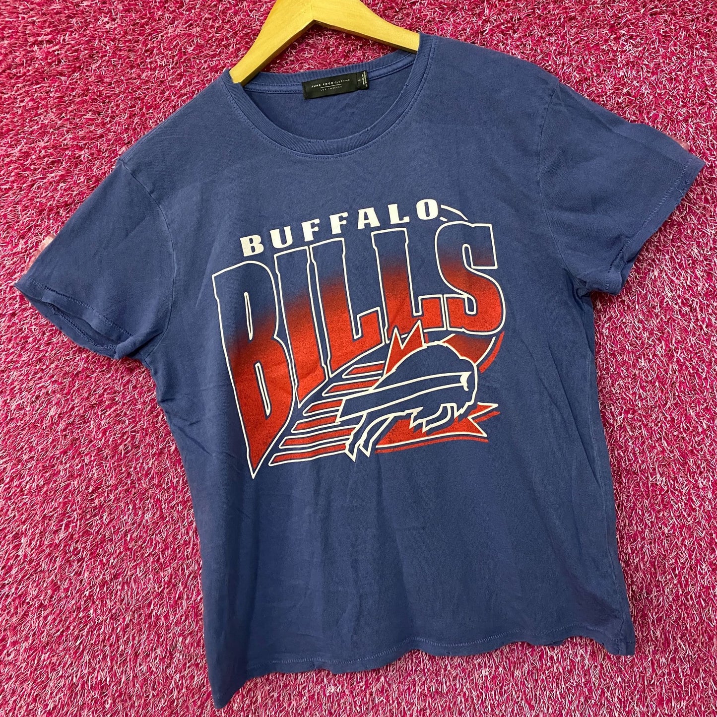 Junk Food NFL Buffalo Bills Logo Football Tshirt size Small
