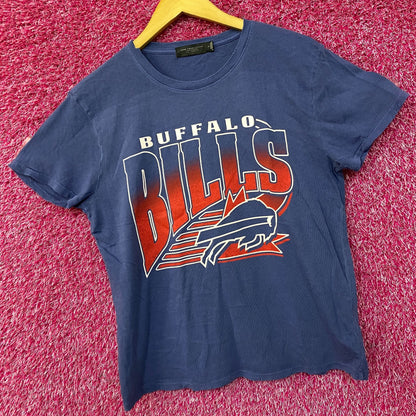 Junk Food NFL Buffalo Bills Logo Football Tshirt size Small