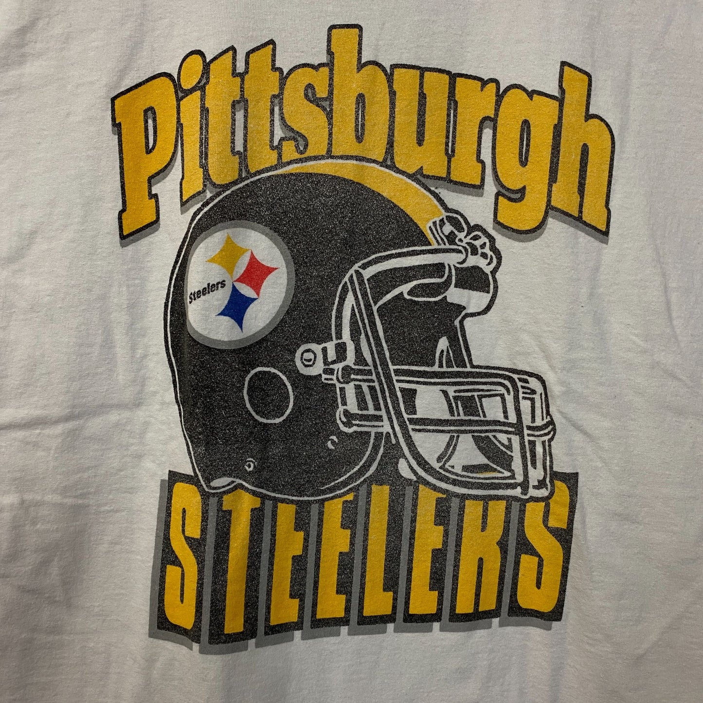 Junk Food Pittsburgh Steelers Football Helmet Logo T-Shirt Medium